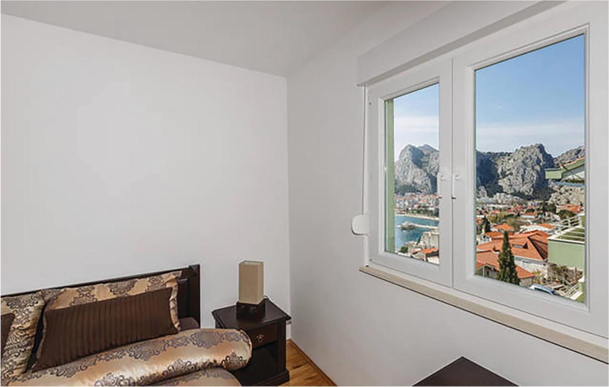 Nice Apartment In Omis With House Sea View المظهر الخارجي الصورة